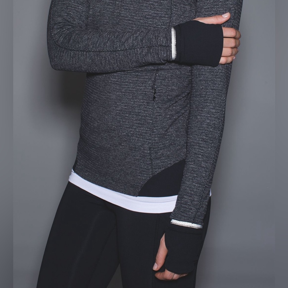 Lululemon Runderful 1/2 Zip - Picture 8 of 16